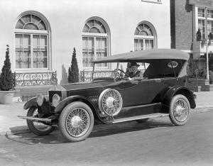 Roamer Model D-4-75 Touring 1919 года